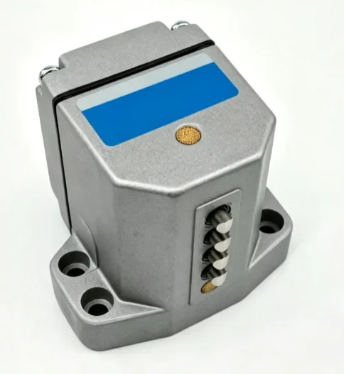 Identify the genuine photoelectric sensor and take photos of the actual product