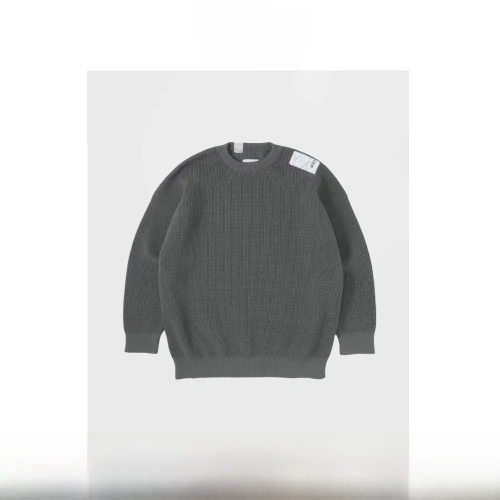 

Хлопковый трикотаж Humans Mades NHOOLYWOOD, 100% хлопок, свободный крой, А-силуэт, удлиненный рукав, стандартная длина