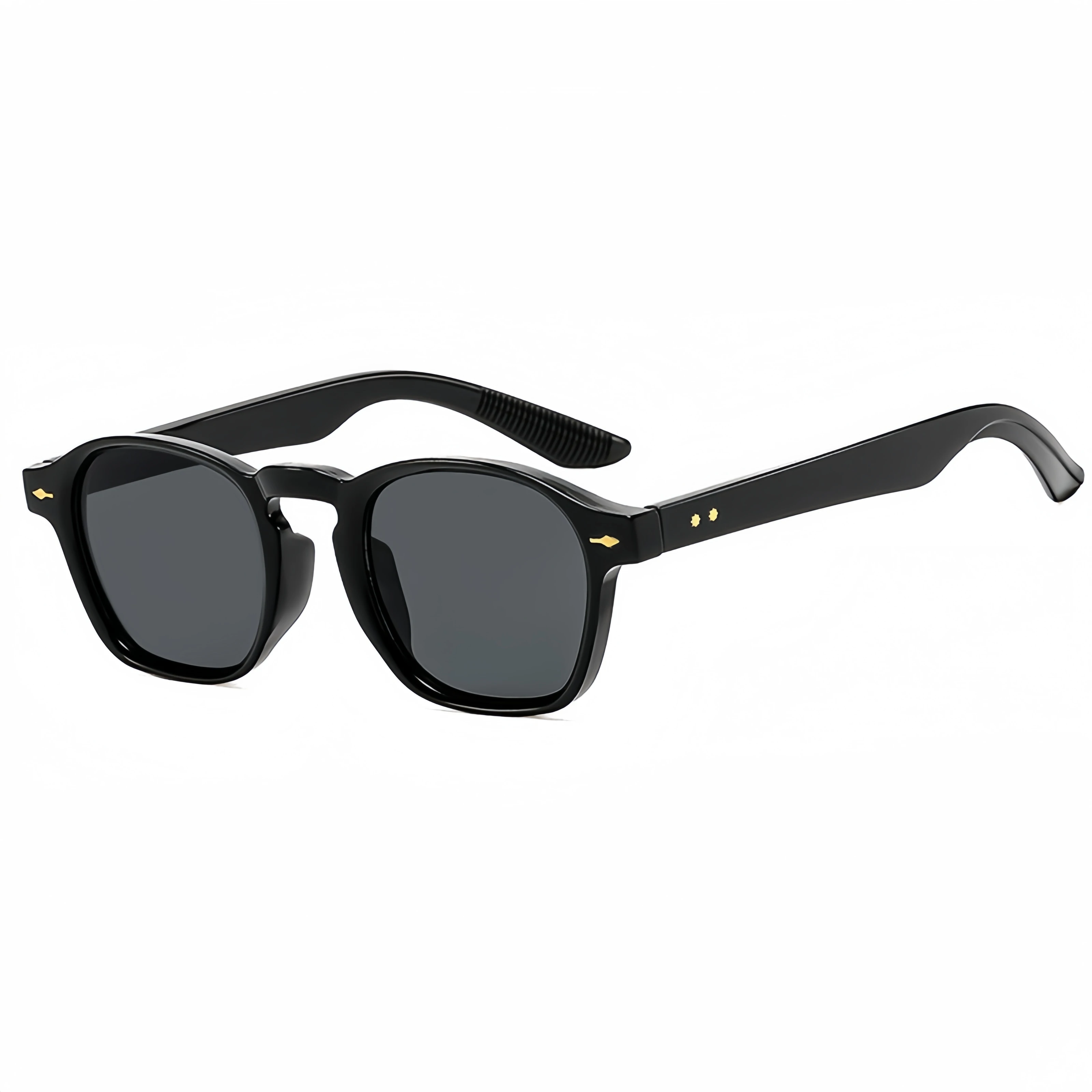 

European and American New Fashion Anti-Uv Sunglasses with Arrow-Shaped Small Frames, Versatile Glasses for Men and Women