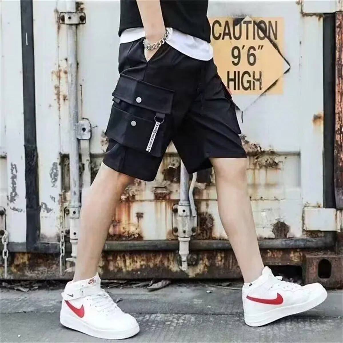 

Summer Black Hip Hop Cargo Shorts for Men's Wide Leg Casual Shorts Korean Gray Green Pants Loose Japan High Waist Pants Men