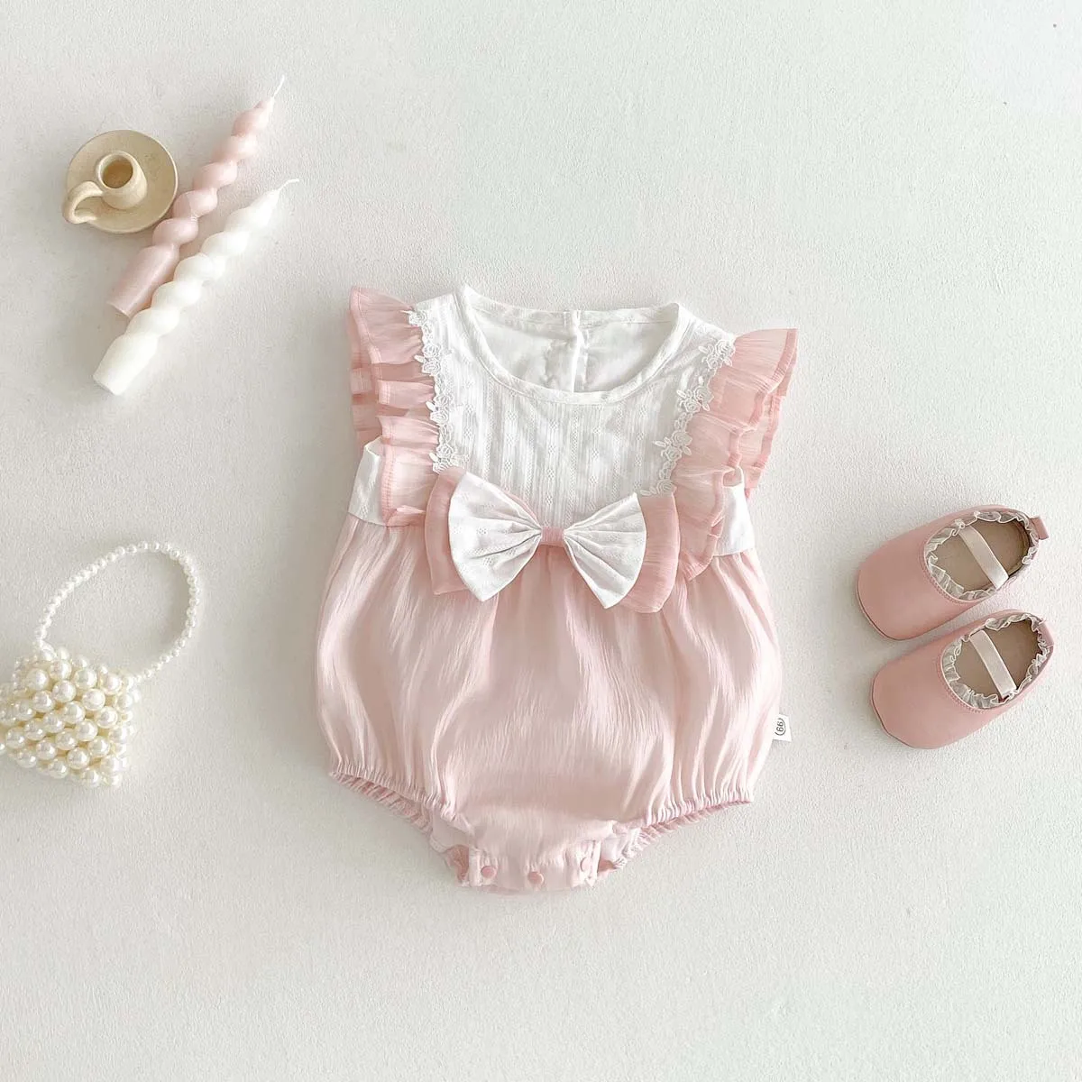 

Newborn Clothes Sweet Pink Flying Sleeves Baby Jumpsuit Baby Children Baby Full Moon Princess Bag Fart Clothes