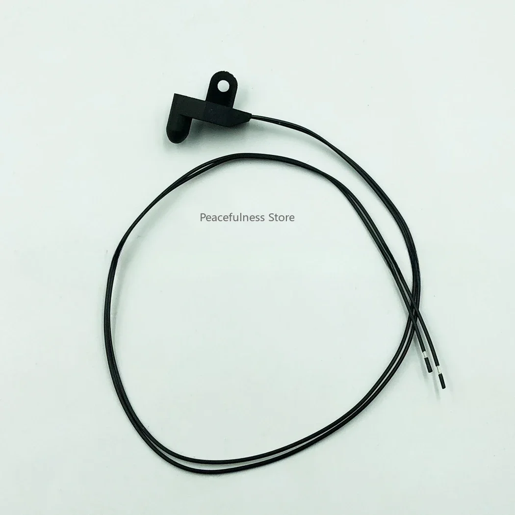 Suitable for Renault car outdoor temperature sensor 277227085R white wire 277228552R black wire