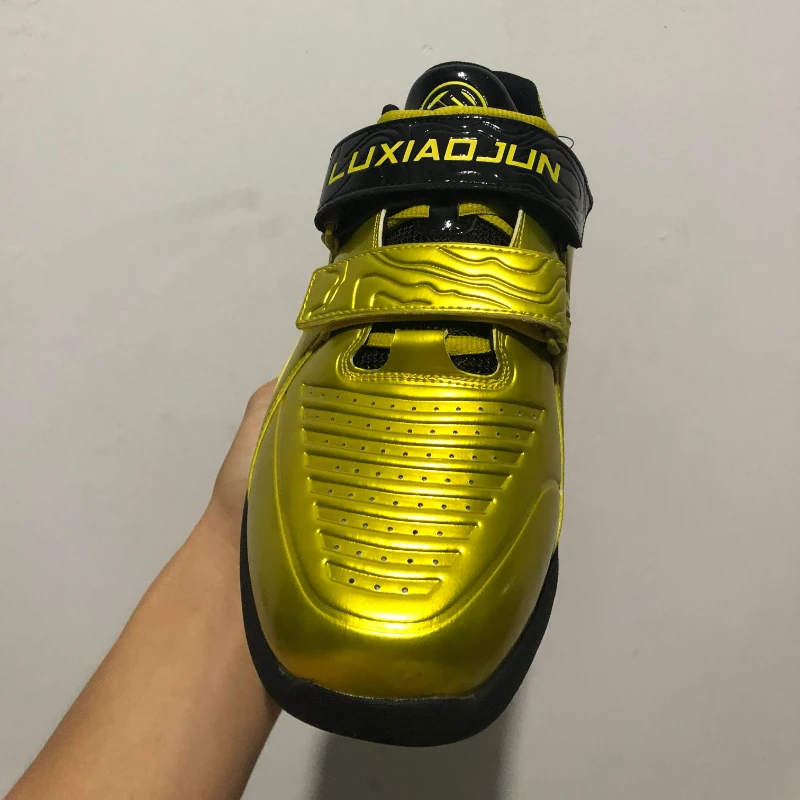 2024 vendita calda Squat Hard Pull scarpe per uomo donna Luxury Brand scarpe per sollevamento pesi coppie di scarpe da palestra Indoor di buona qualità