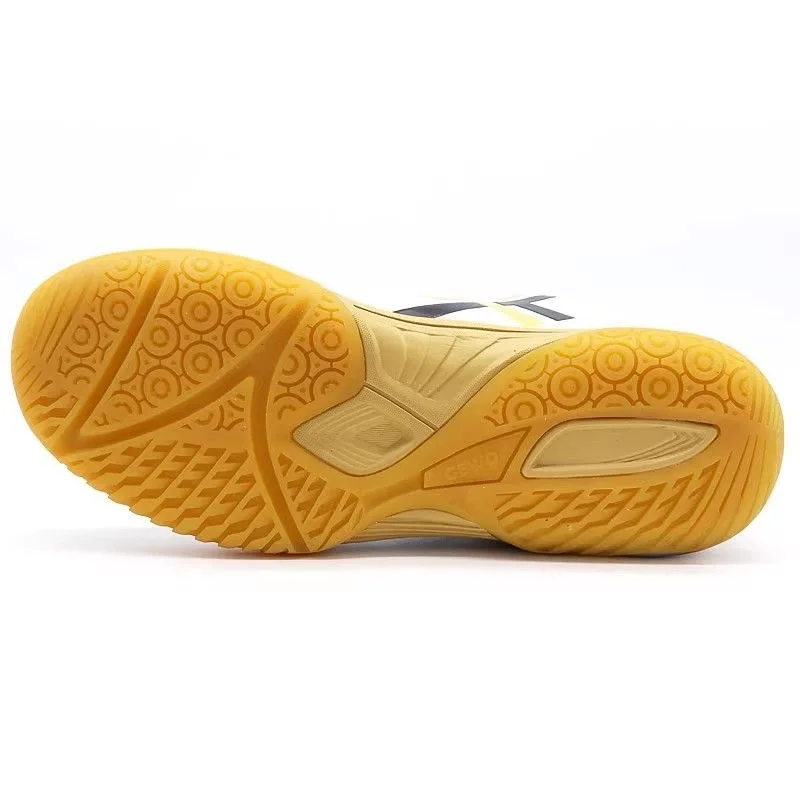 2026 Classic Brand Table Tennis Shoes Men Women White Red Indoor Court Shoe Unisex Top Quality Badminton Shoe Couples Size 36-4
