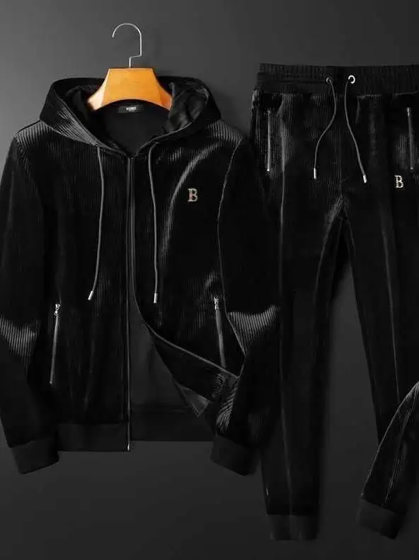 

Men's Faionable Loose Velvet Two-Piece Set with Hooded Sportswear Top And Long Pants for Autumn Winter Casual Wear