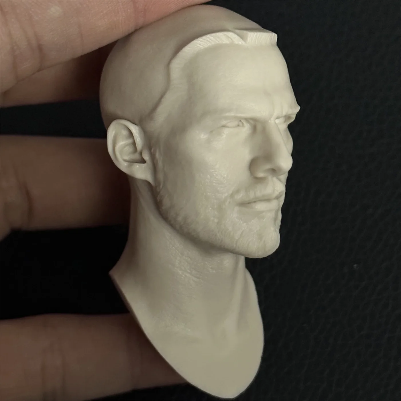 1/6 Unpainted Tom Cruise Warrior  Male Head Carving Sculpt  1/6 Soldier Model For 12'' Action Figure  Actor Star Long Neck