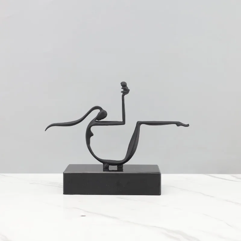 Nordic Minimalist Abstract Mother Child Figure Sculpture Ornament, Line Art Figure Statue, desktop decor Aesthetics Room Decor