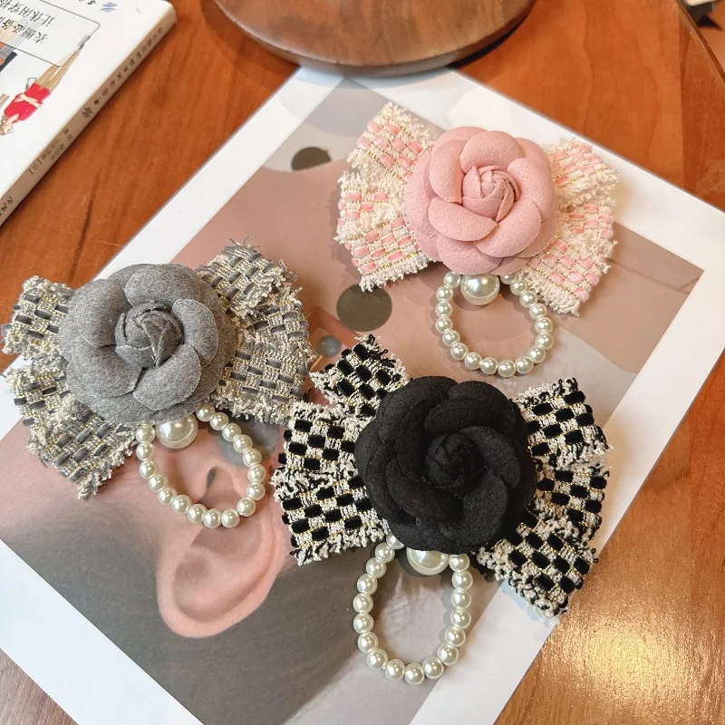 broche-artesanal-de-tecido-camelia-com-perolas-e-laco-de-tecido-flor-elegante-para-lapela-distintivo-de-moda-para-casamento-joias-e-presentes-para-mulheres