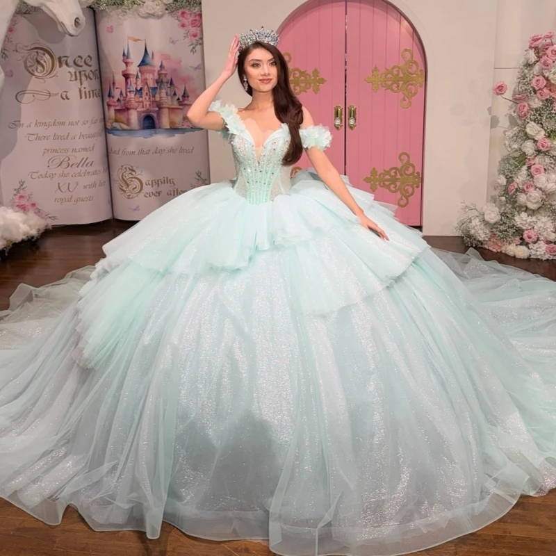 연한 녹색 반짝이는 퀸세네라 드레스 오프숄더 비딩 크리스탈 튤 파티 생일 스위트 16 드레스 베스티도스 15 아노스