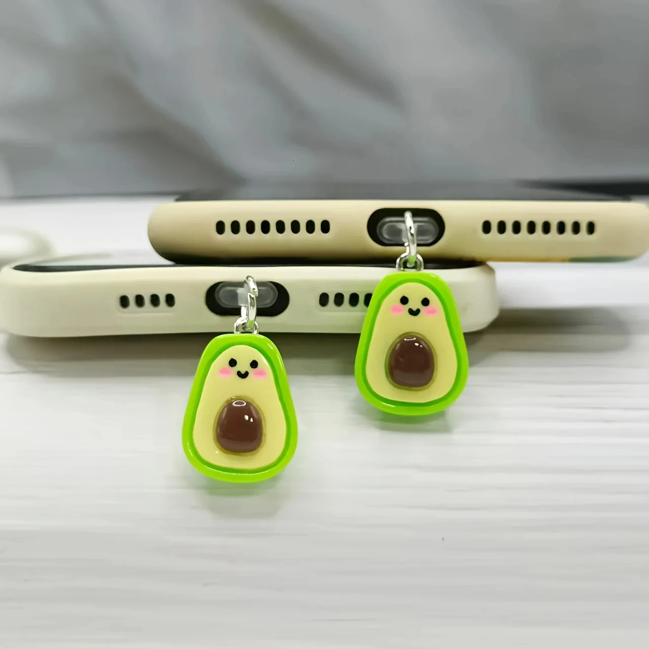 

Cute Smiling Face Avocado Phone Dust Plug Fresh Style Interface Protection Decorative Small Pendant Cute Smiling Face Avocado Phone Dust Plug Fresh Style Interface Protection Decorative Small Pendant