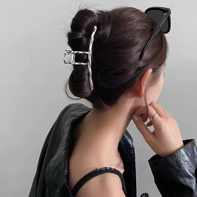 Thumbnail 3 - #90 Metal Hair Clip Sets Comparison Guide