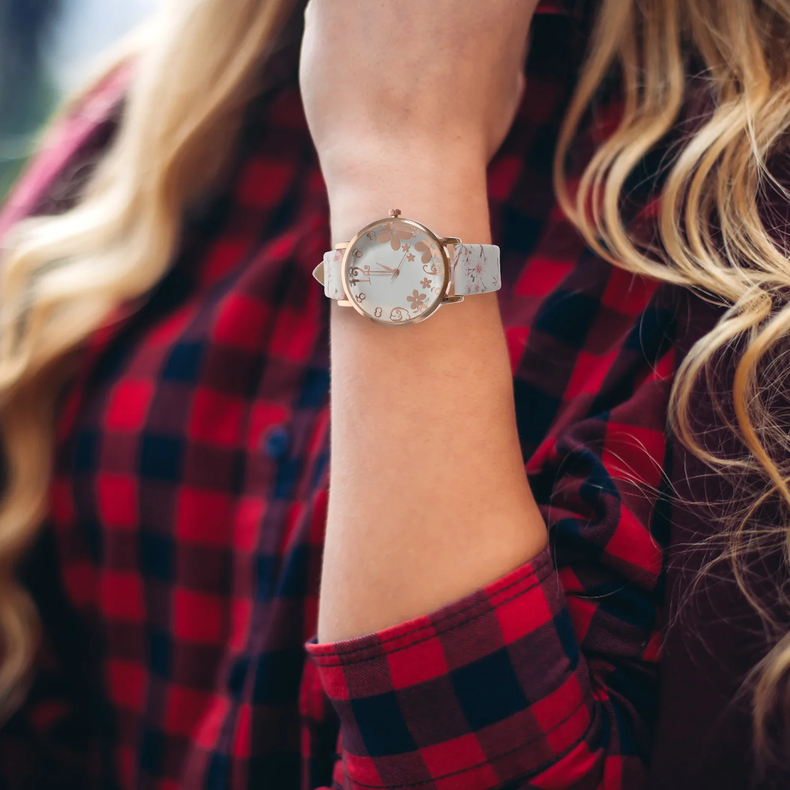 

Floral Women Watch Stylish Quartz Lightweight Simple Wristwatch for School Party Casual Female Fashion Women Watch