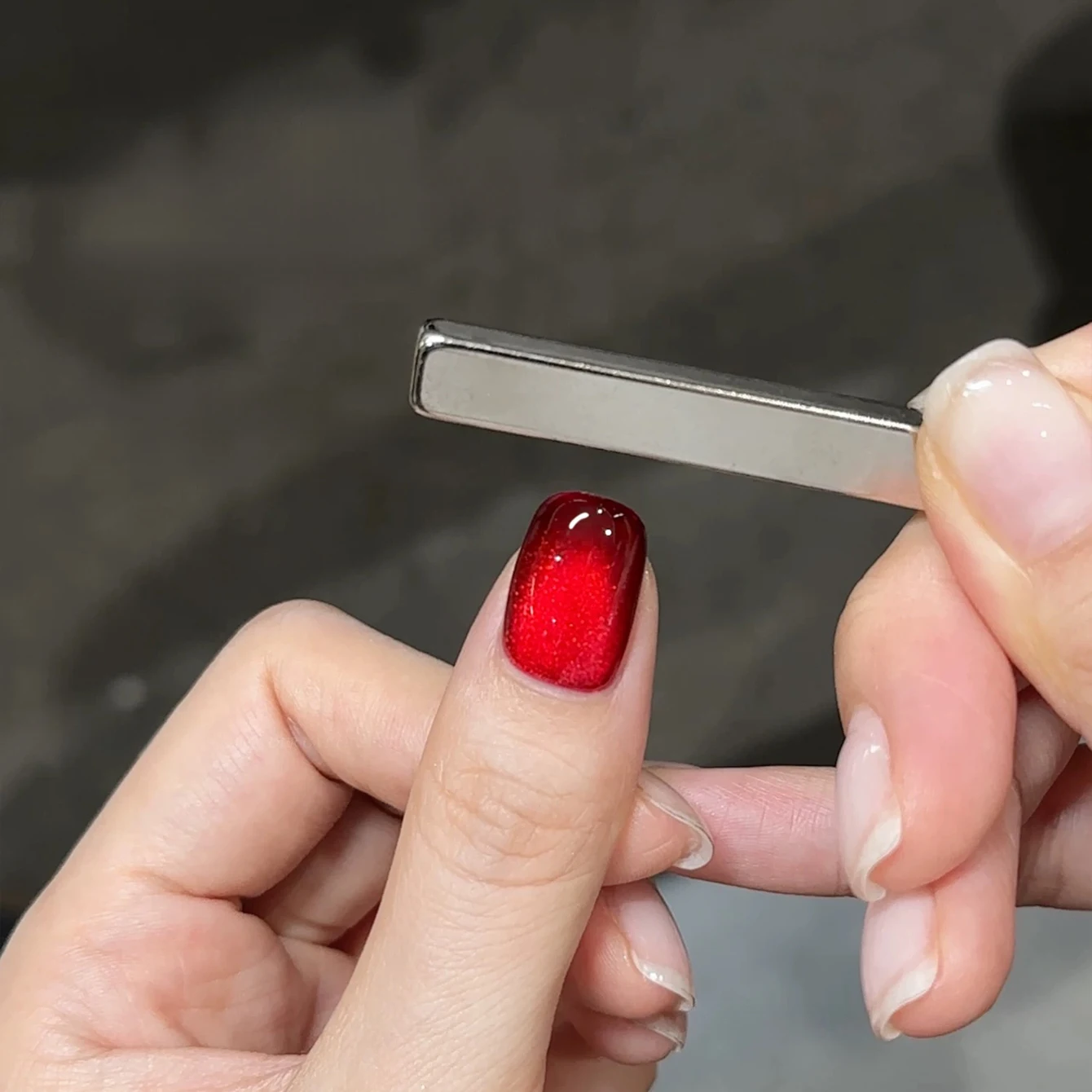 12ML 1 Uds uñas de Navidad cuentas de vidrio rojo hielo transparente ojo de gato imán Gel esmalte de uñas blanqueamiento luz UV uñas arte