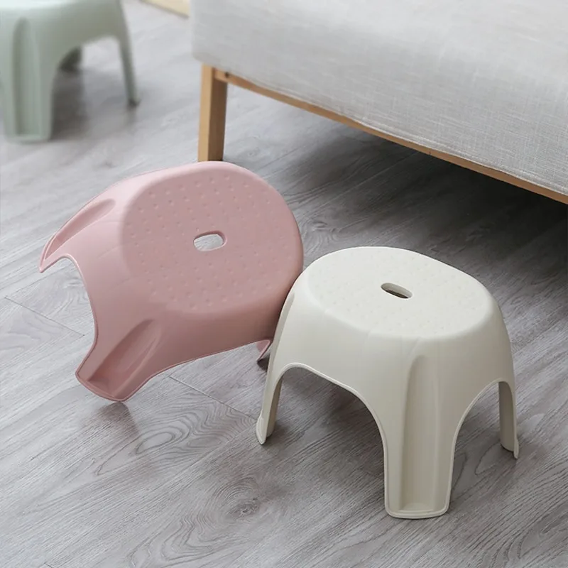 

Heavy-Duty Plastic Ottomans - Child-Friendly Mini Bench - Household Adult Shoe-Changing Stool - Anti-Slip Bathroom Low Chair