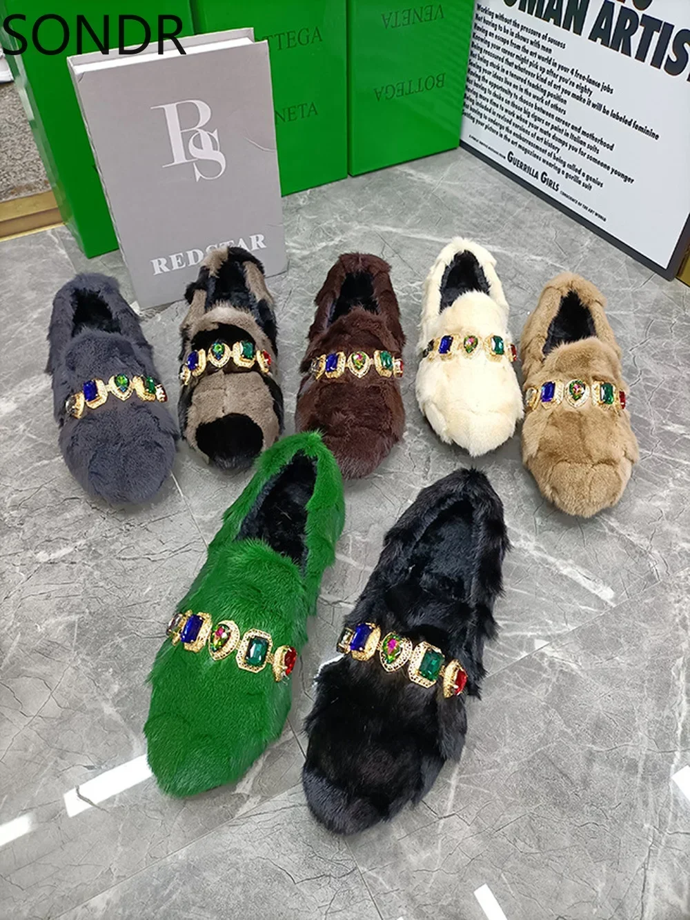 Womens Real Mink Fur Rainbow Colors Loafers Rhinestones Crystal Chain Flats Shoes Diamonds Luxury 7Colors New 2024