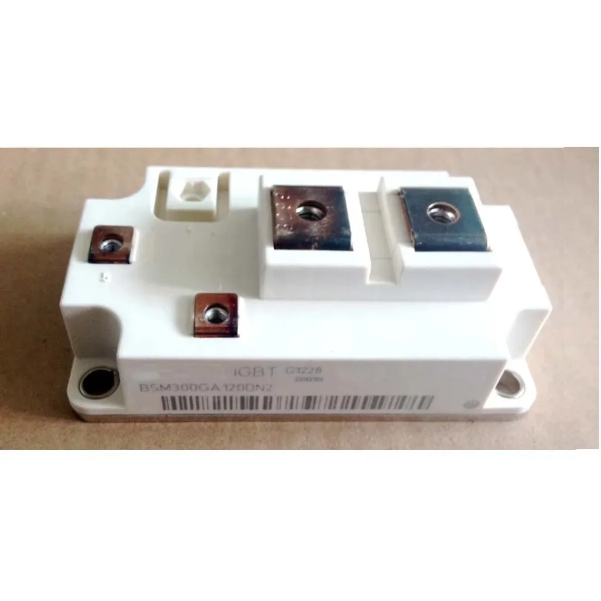 SKIIP614GB17E4CT New BSM SKll SKM 1MBl Series IGBT Electronic Module