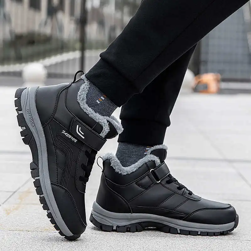 

Новые женские кроссовки и кеды: красные теннисные, белые спортивные, модные, для активного отдыха, в стиле сноубутс и лоферов