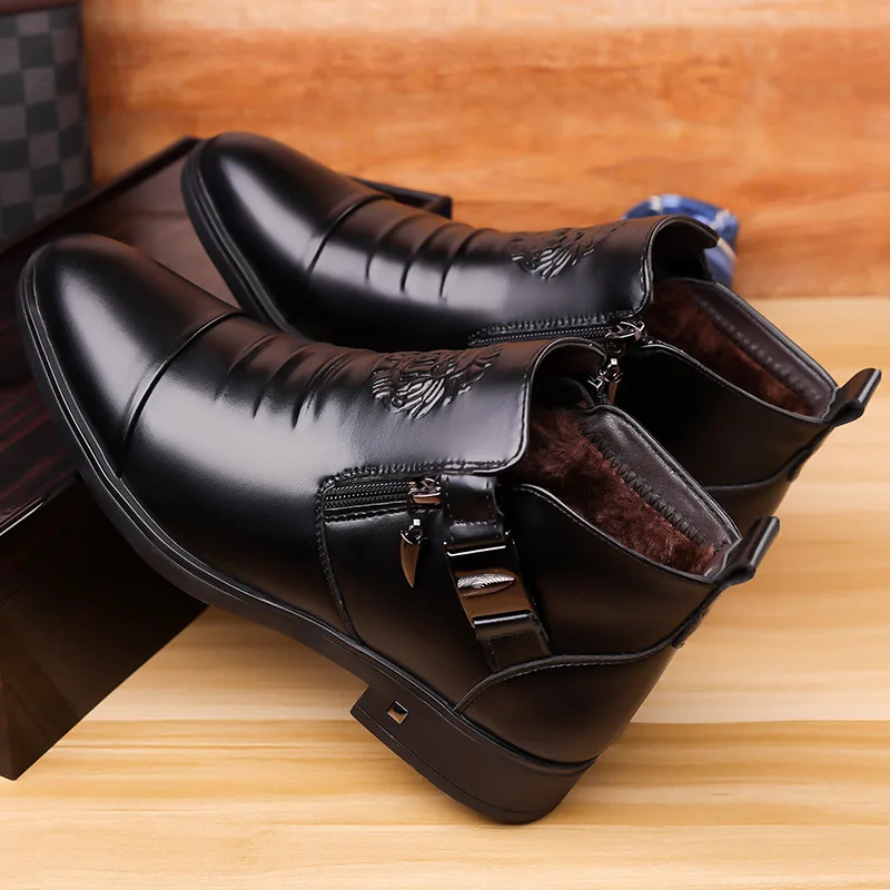 أحذية تشيلسي الشتوية للرجال، أحذية جلدية صوفية جديدة، أحذية جلدية كاجوال ومريحة ودافئة