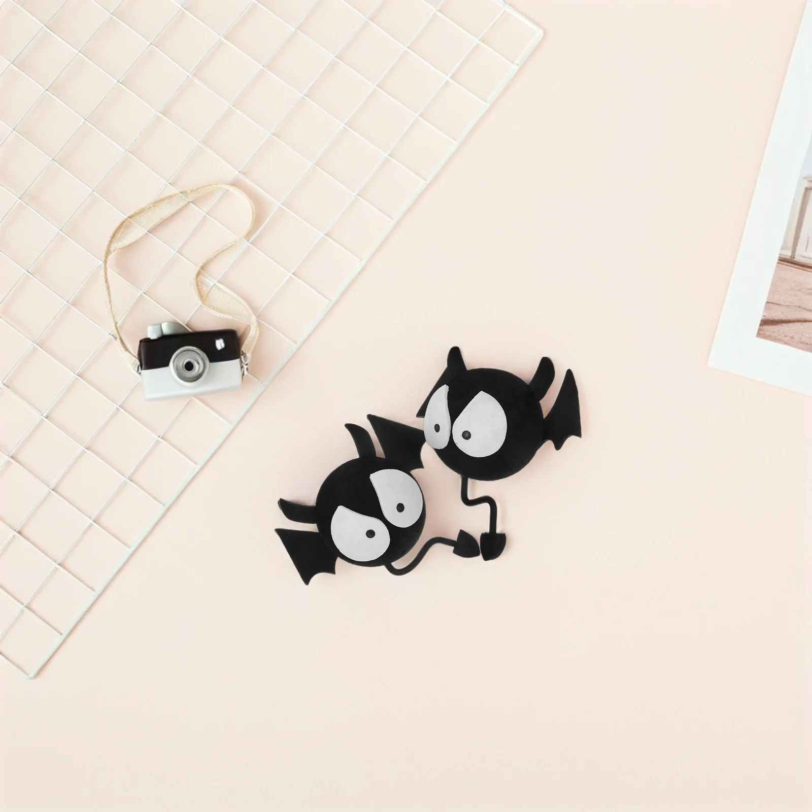 

2 pcs Car Roof Decoration Cute Cartoon Antenna Toppers Easy Installation Halloween Gothic Automotive Accessories Vehicle Antenna