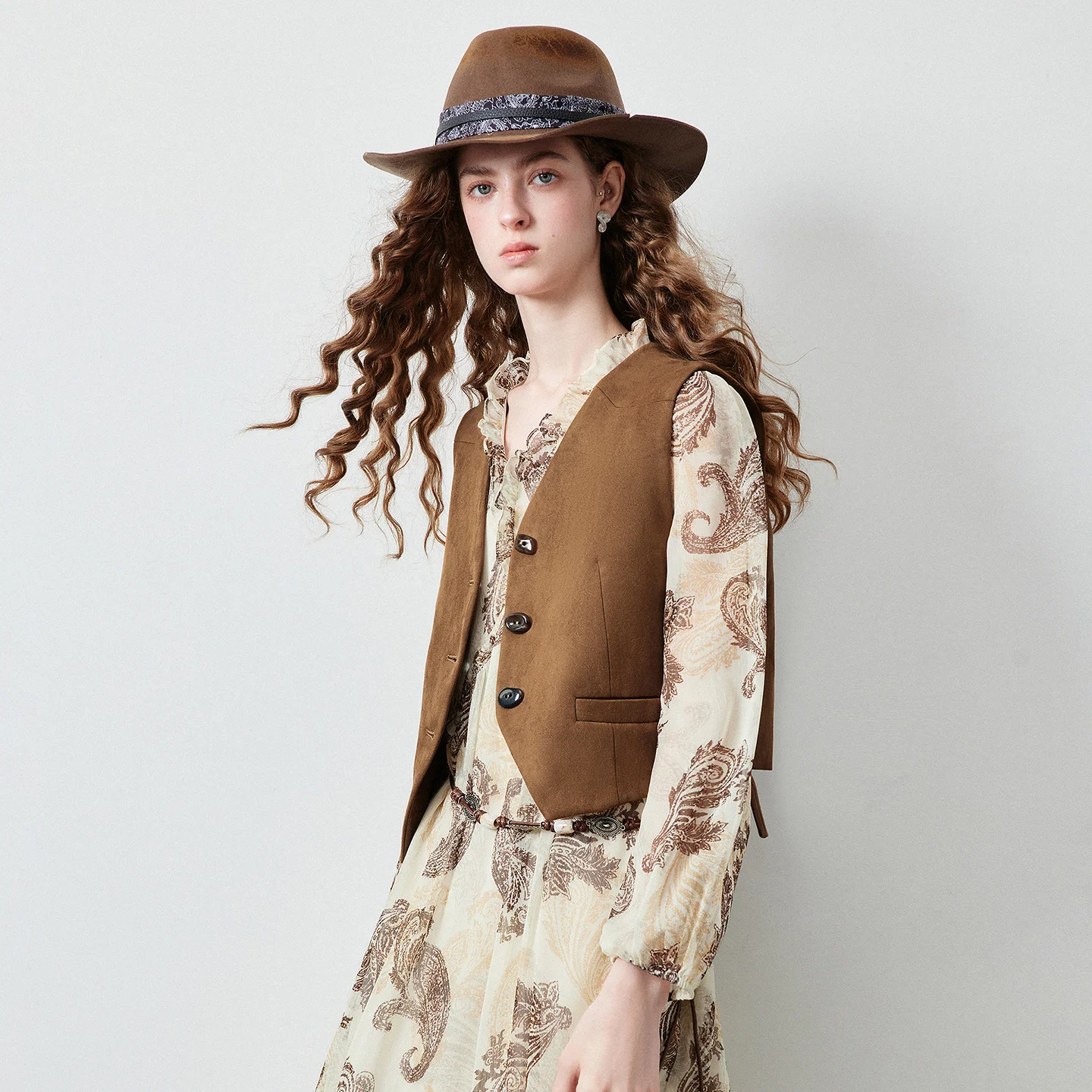 TOYOUTH Women's Suede Vest Fall 2026 American Vintage Cropped Figure Flattering Layering Nomadic Outerwear