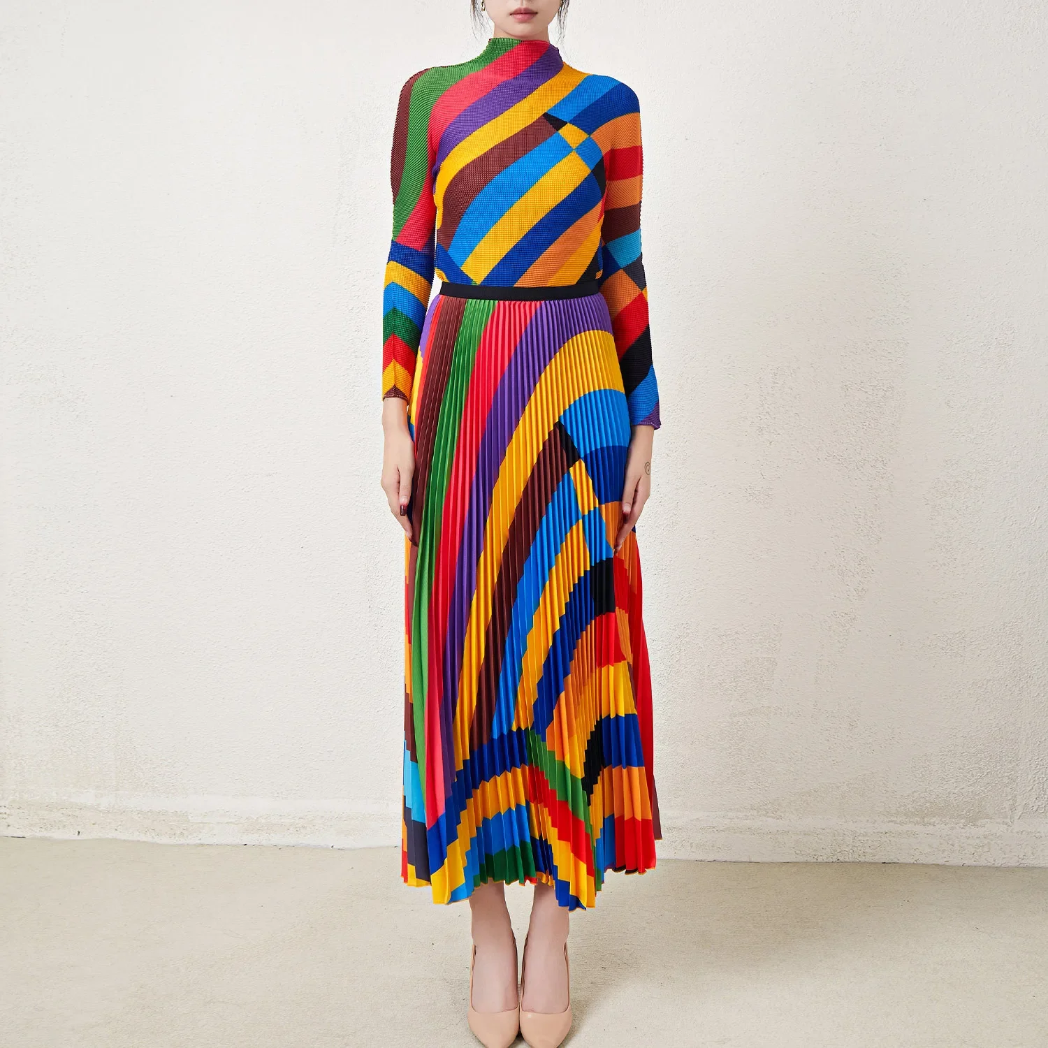 

2025 высококачественный плиссированный эластичный топ с принтом Miyake и длинная плиссированная юбка, один размер, комплекты юбки и рубашки по индивидуальному заказу