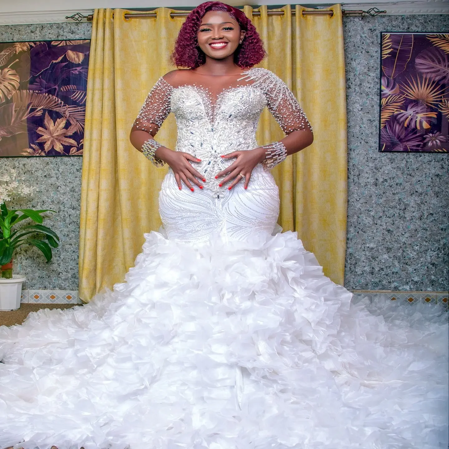

Customized Plus Size White Mermaid Wedding Dresses Beaded Crystals Lace Pearls Full Sleeves Bridal Gowns Dress