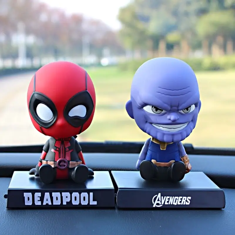 Avengers Auto Ornament Bobblehead Pop Iron Man Auto-interieur Decoratie Spider-Man Figuur Marvel Auto Ornament Verrassingscadeau