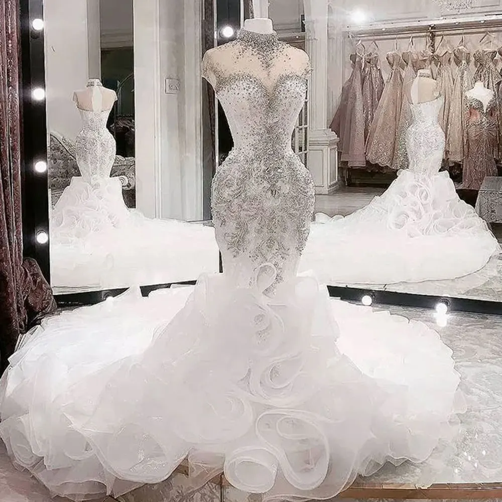 Lujosos vestidos de novia con cuentas de cristales, vestidos de novia de sirena de cuello alto, talla grande árabe Aso Ebi, cuello transparente,