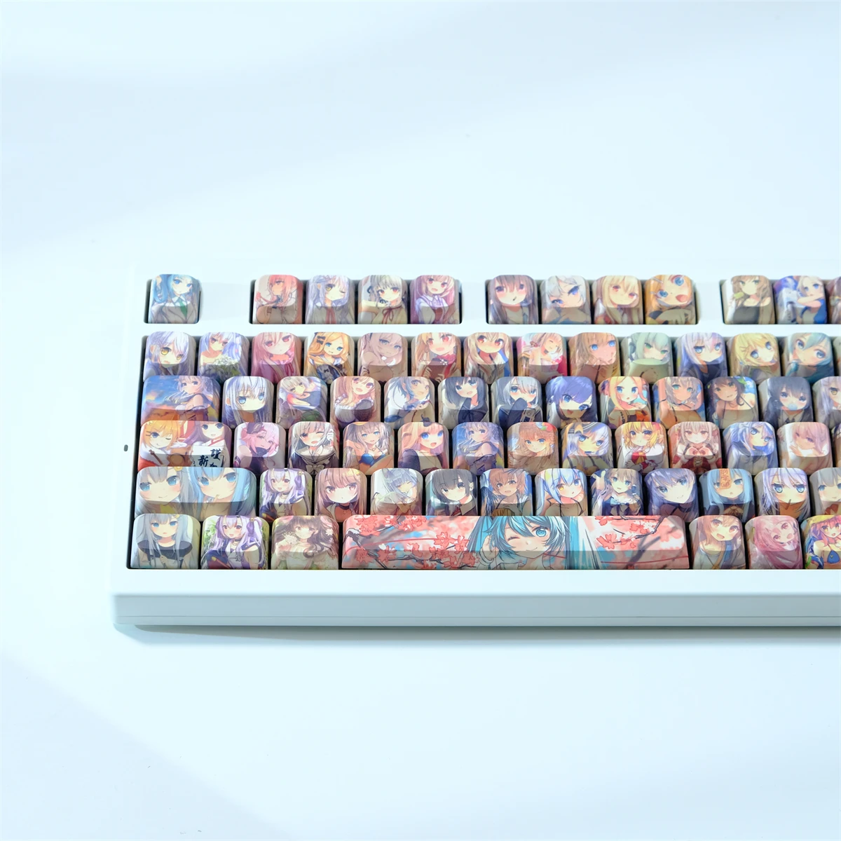 Teclas MOA de 126 teclas de colores Anime PBT sublimación de cinco lados teclas de perfil MOA para interruptores MX teclas de teclado mecánico