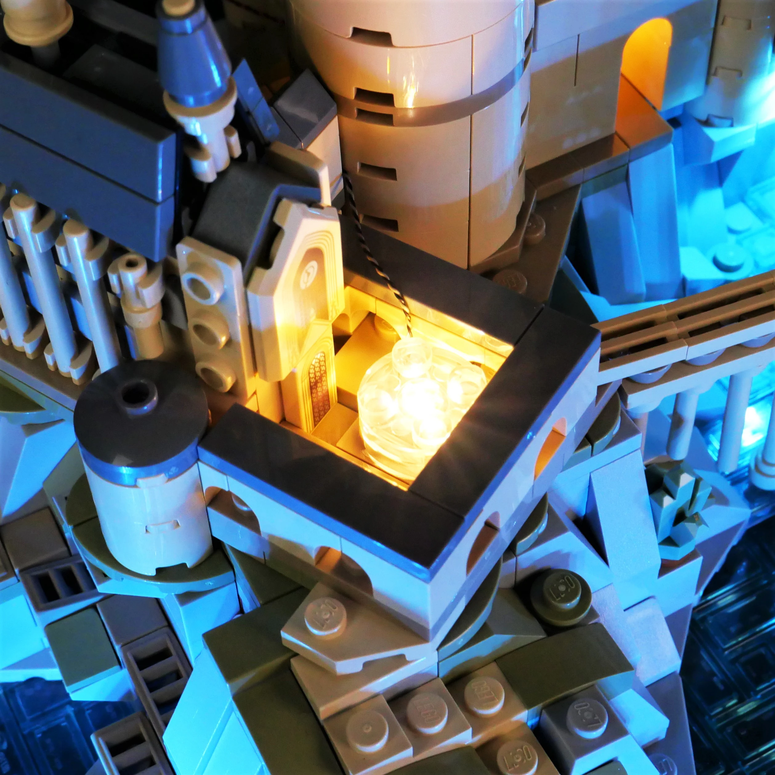 Zestaw DIY LED do samodzielnego montażu, kompatybilny z modelami klocków konstrukcyjnych 76419 Magiczny Dziedziniec Szkoły, zdalnie sterowany kreatywny zestaw oświetleniowy.