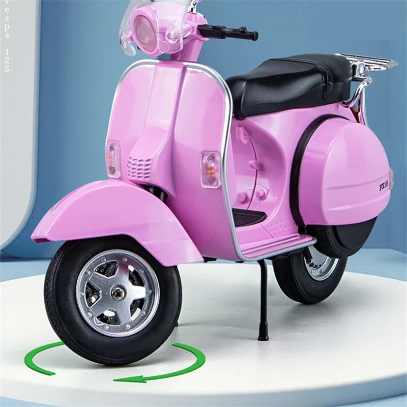 1/10 Vespa 125 Alloy Leisure Motorcycle Model Diecasts Metal Street Motorcycle Model Simulation Sound and Light Childrens Gifts