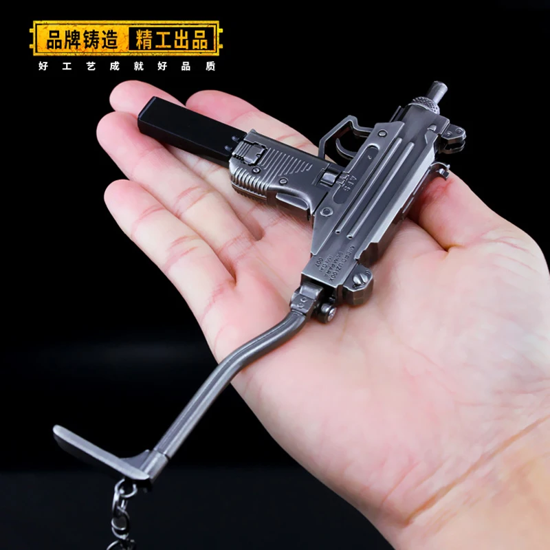 

15cm Uzi Submachine Gun Playerunknown's Battlegrounds PUBG CSGO Game Peripherals Metal Firearms Weapon Model Keychain Decoration