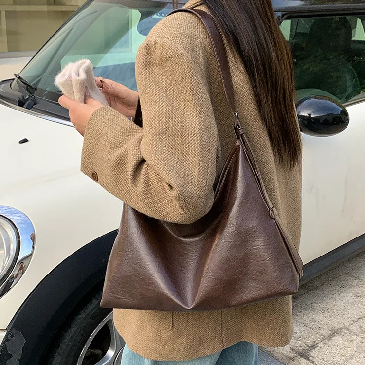 

Fashion Leather Tote Bag for Women 2026 Trend Female Simple Large High Capacity Shoulder Bag Women Handbags Messenger Bags