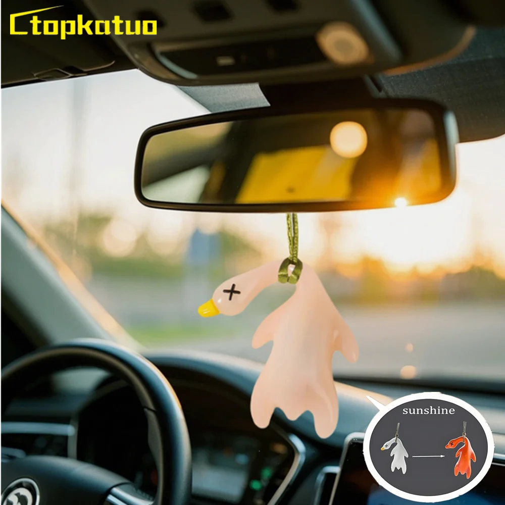 

2025 keychain Color Changing Roast Duck Car Decoration Solar UV Color Roast Duck Ornament Rearview Mirror for Bicycle Motorcycle