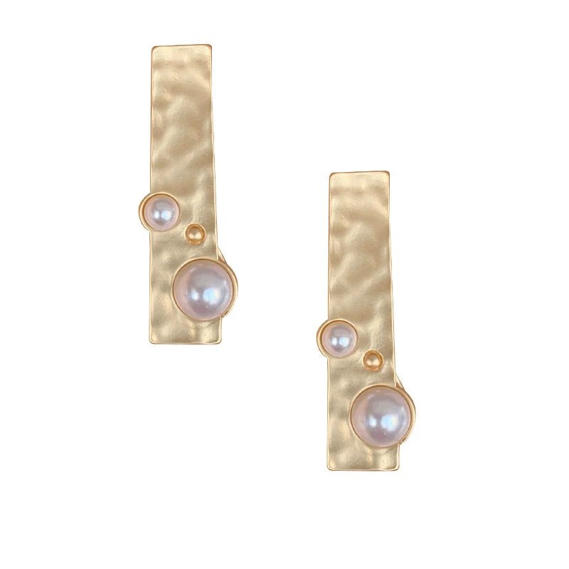 Hammered Metal Pearl Earrings For Women Post Drop Studs Geometric Fashion Jewelry Trendy New Styles Design Items Girl Gift C1124