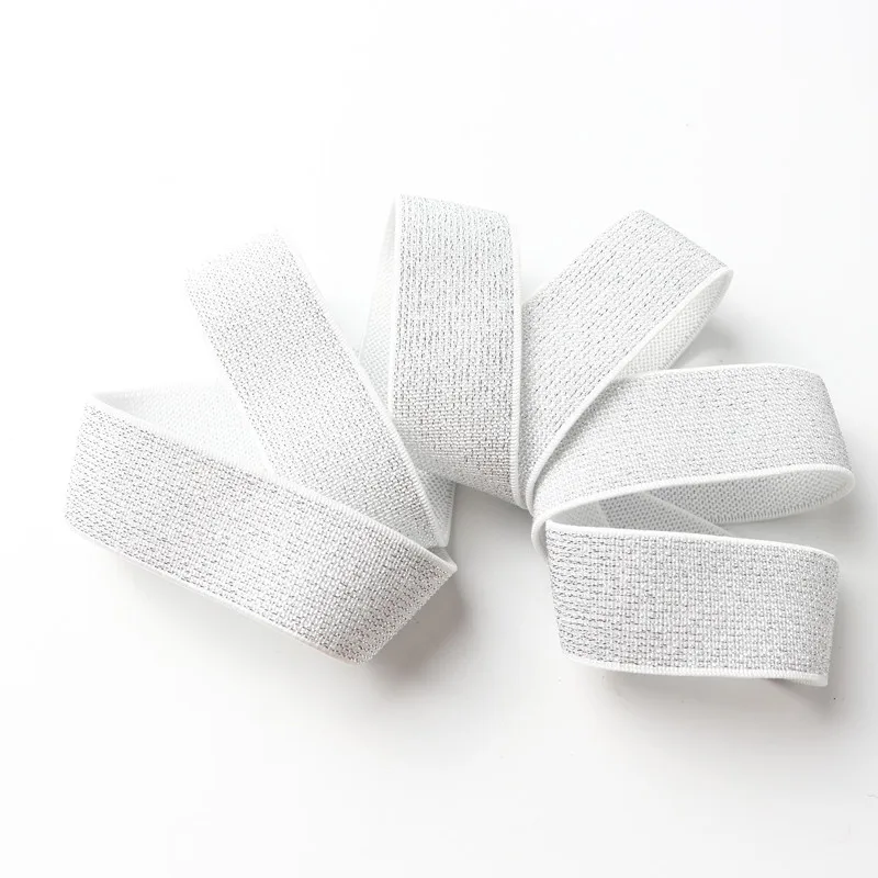 Variant: Silver on white 25mm