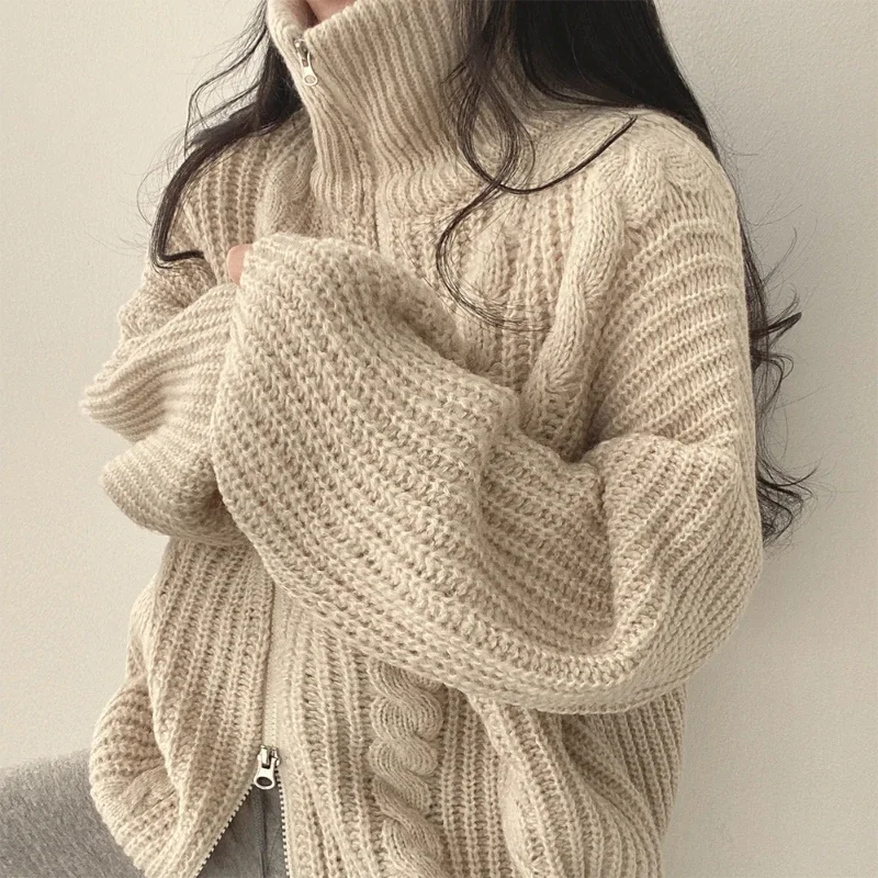 2024 Autumn and Winter Fashion New Women's Knitted Cardigan Thickened Thermal Bubble Sleeve Lapel Fried Dough Twists Coat Jumper