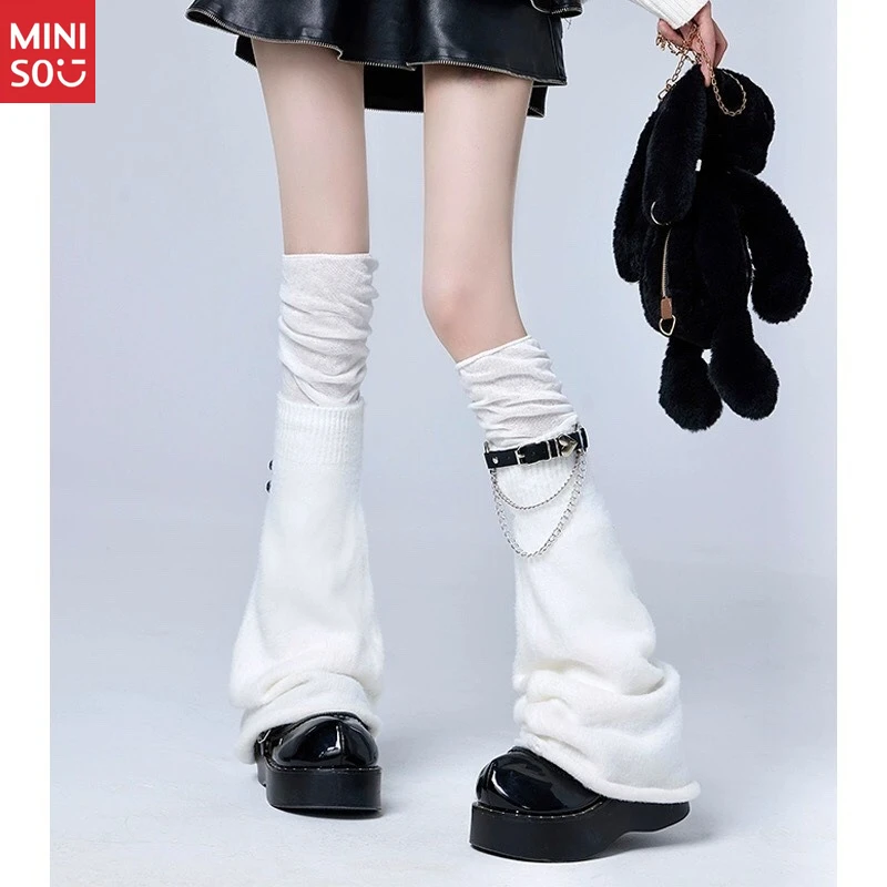 ถุงเท้ารัดขาแบบโซ่สไตล์ Y2K ของมินิโซ ถุงเท้าหนังแบบซ้อนสำหรับใส่เป็นเลเยอร์