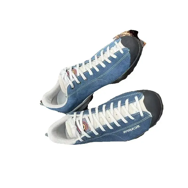 

2025 New unisex running shoes Professional training shoes Breathable flat sports shoes Men's and women's tennis shoes