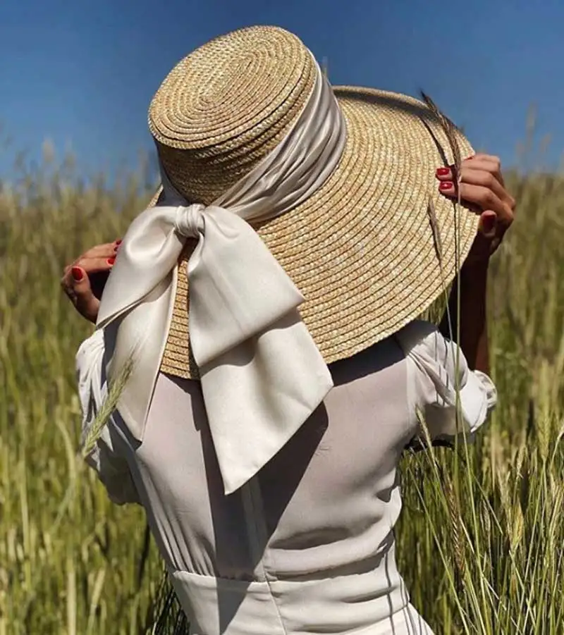 Straw summer hat Oversized Bow Embellishment wide brim hat  French elegant ladies seaside travel sun hat   sombrero