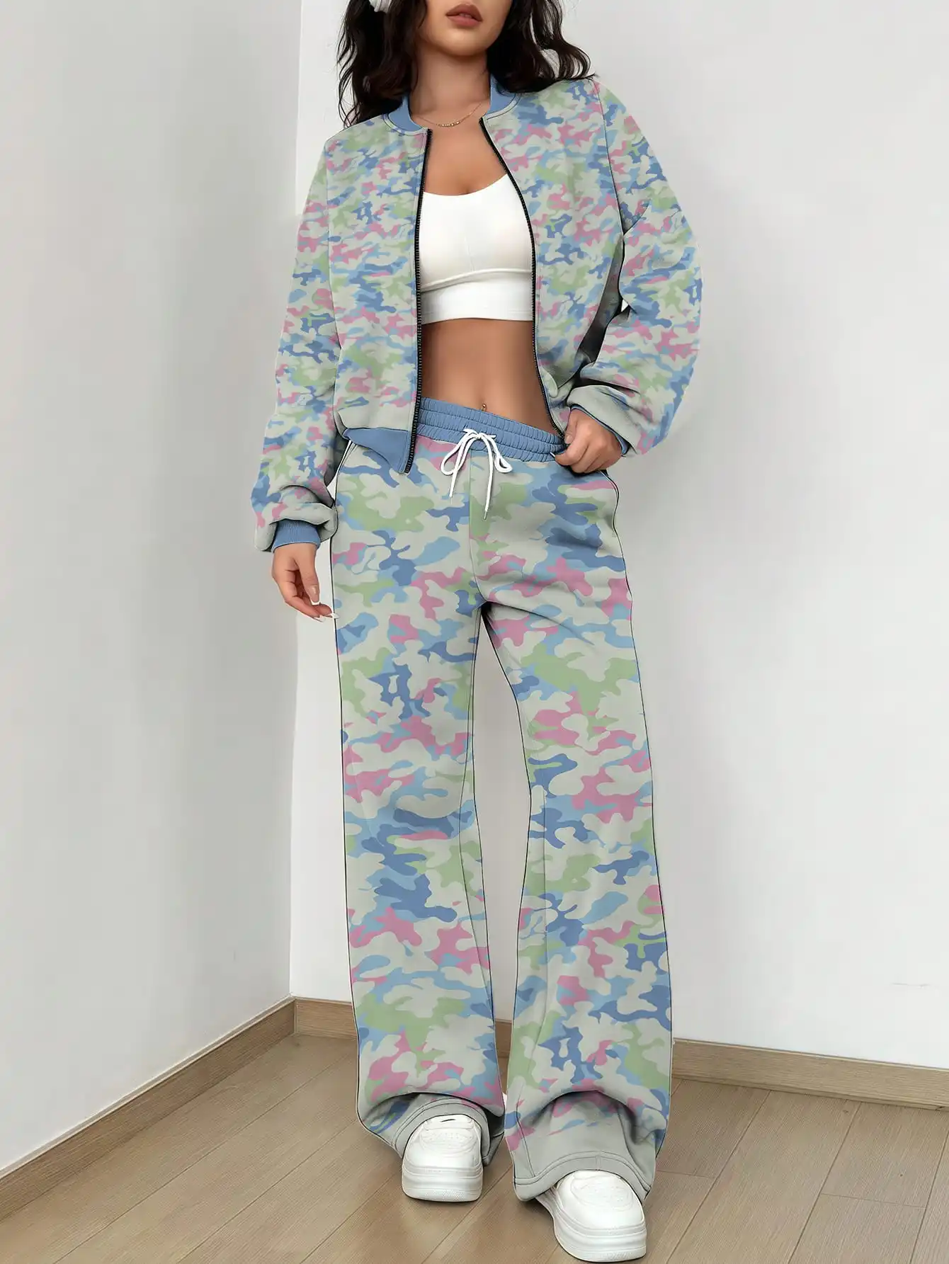 

Ladies' Spring and Autumn New Baseball Suit Set Comfortable, Lightweight, Popular Printed Design, Fashionable Set