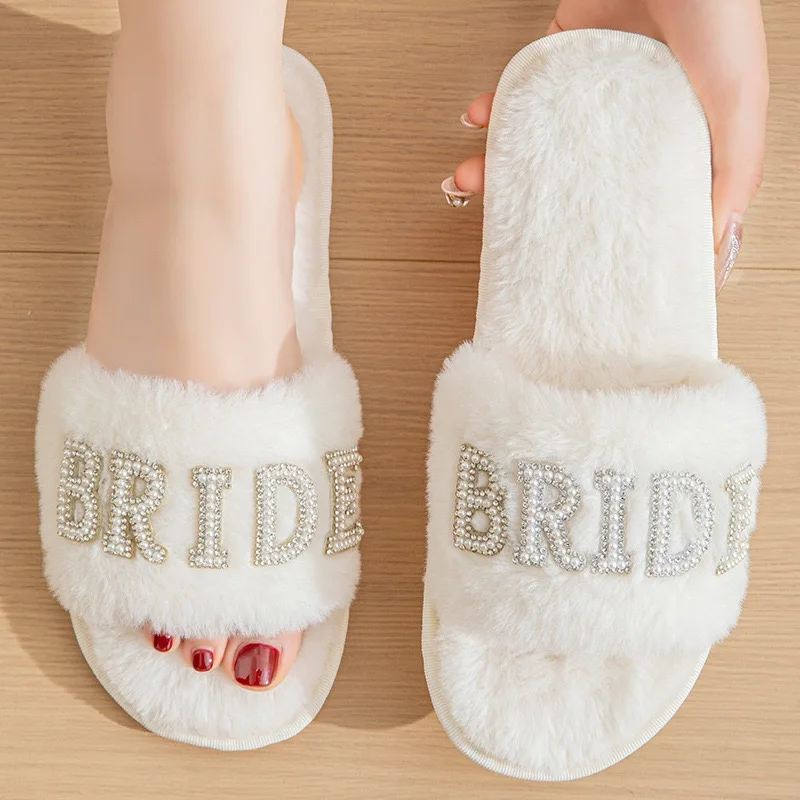 

Elegant Pearl Rhinestone Bride Slippers Luxury Proposal Gift Woman Wedding Party Fluffy Slides Honeymoon Hotel Shoes
