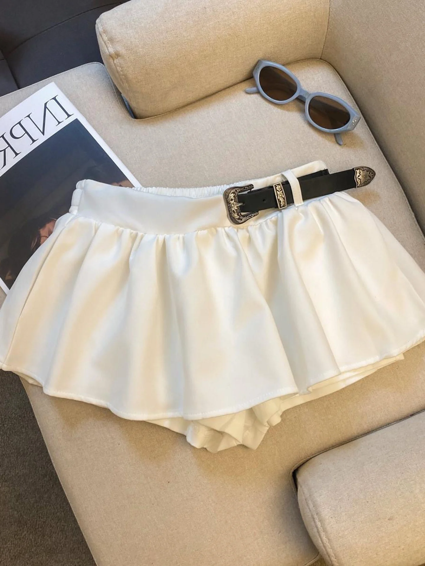 Cool College Girl Short Skirt Women's High Waist Slimming Casual Versatile Puffy Skirt Korean Style Commute High Waist Belted