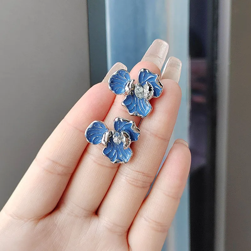 Simple Elegant Unique Blue Iris Flower Crystal Earrings For Women Trendy Temperament Jewelry Earrings Girl\'s Wear Accessories