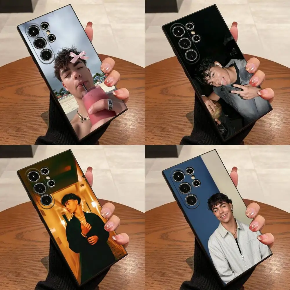 

Phone Case For Samsung S22,S24,S20,S25,S23,S30,S21,Ultra,Plus,5G ,Fe,Lite America Actor M-Malachi Barton Black Cover