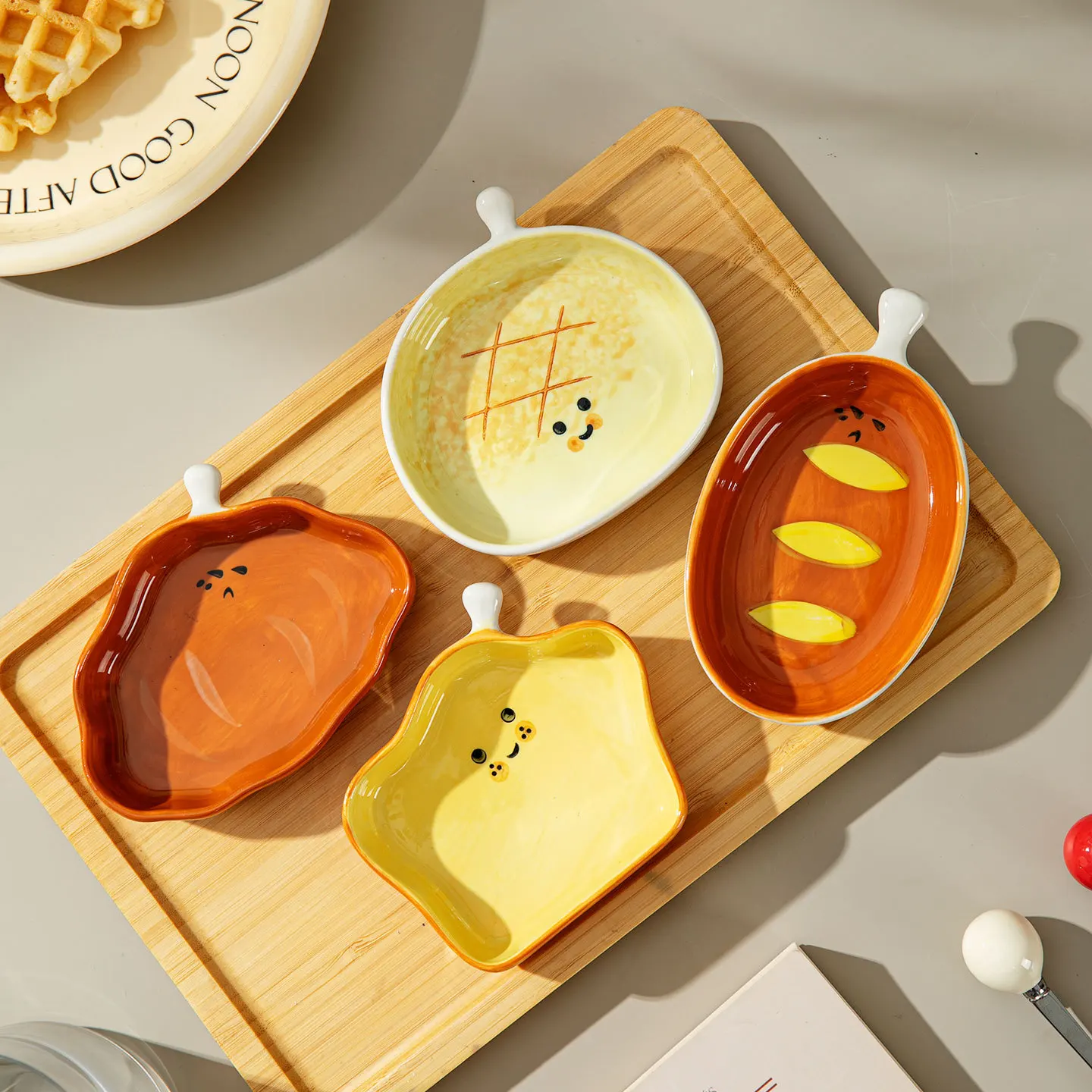 

4pcs Bread Plate New product cute fun plate underglaze color craft creative afternoon tea dessert dish set cute ceramic plate