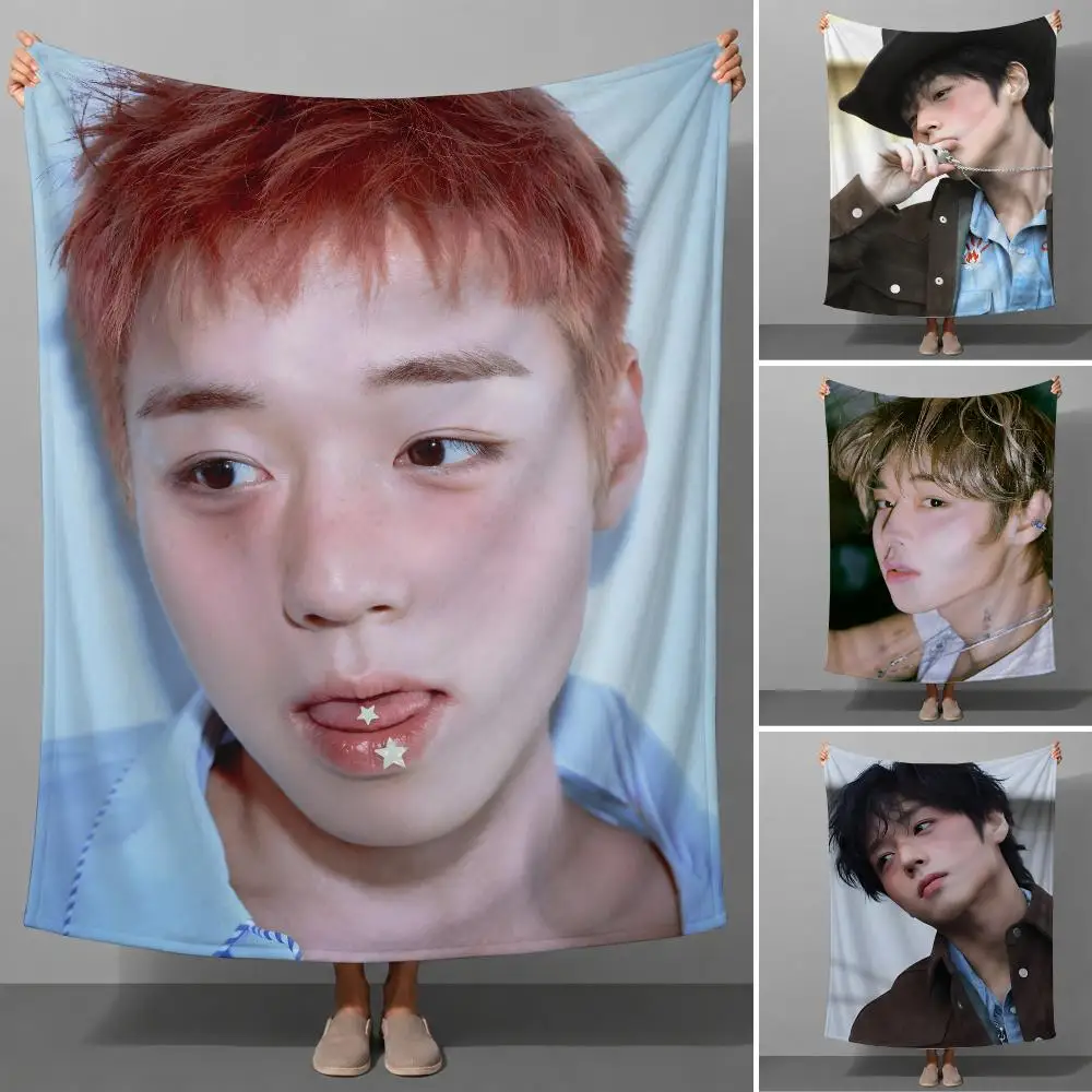 Actor Park Ji-hoon Weak Hero Yeon Si-eun Throw Soft Flannel Throw Blanket Warm for Couch Bed Sofa pets Cozy All Season