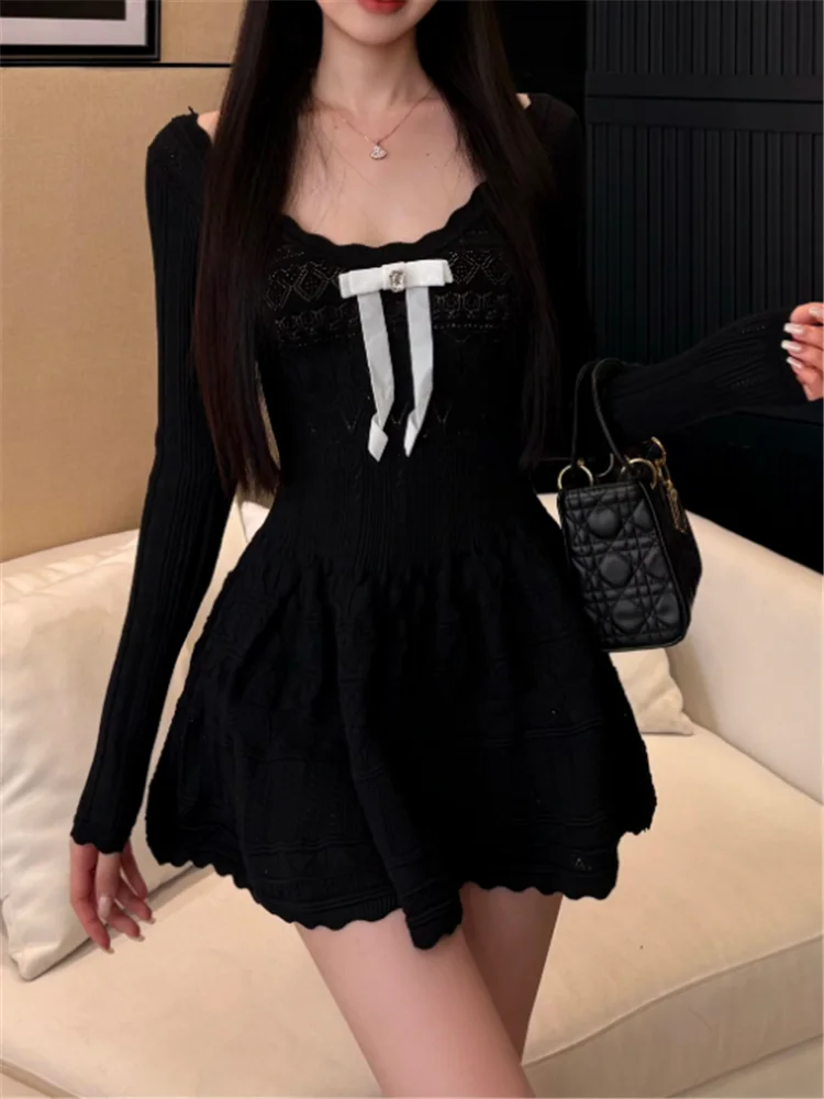 黒白フレンチファッション新作秋長袖ニットミニワンピースVネック可愛いリボン細身透かしカジュアルショートAラインワンピース