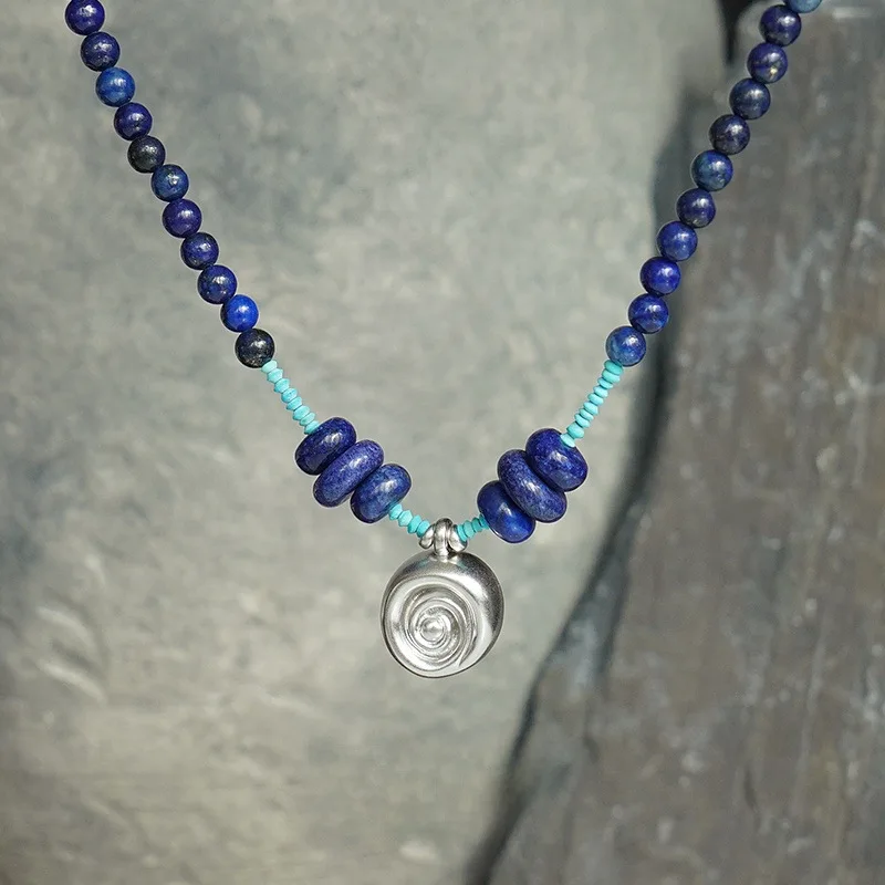 

Retro Ethnic Style Natural Lapis Lazuli Beaded Necklace Jewelry, Female Personality, High-end Clavicle Chain Necklace, Versatile