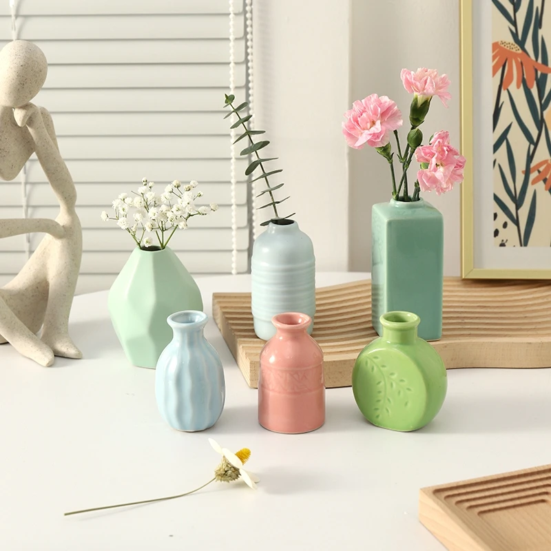 Mini Nordic Ceramic Vase 4
